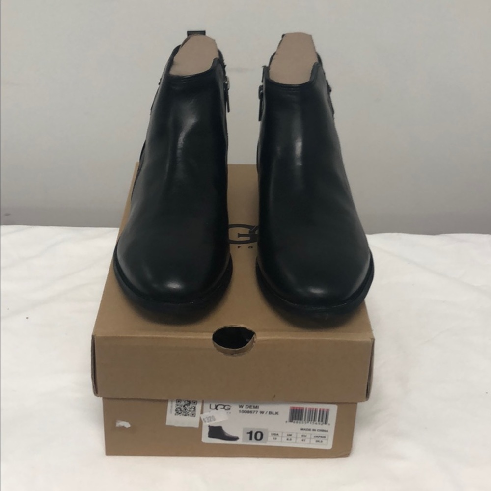 UGG-Demi